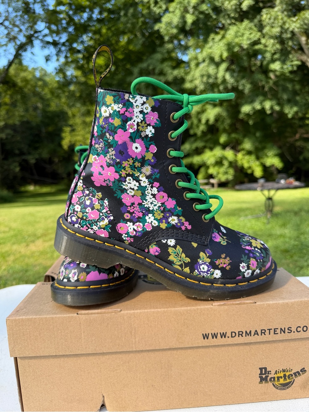 Dr. Martens 1460 Pascal Black-Multi Vintage Floral Backhand size 7 - Picture 4 of 7